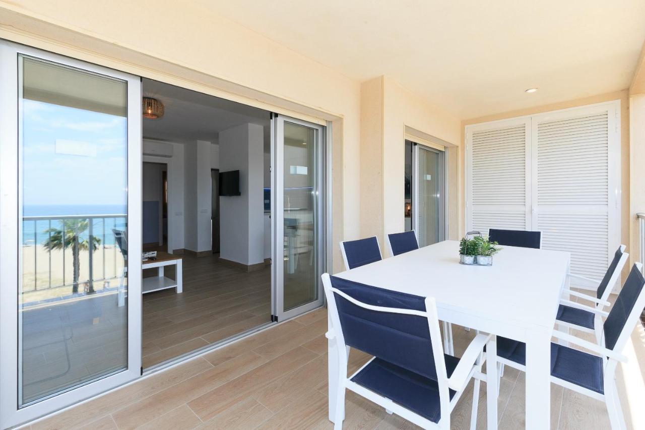 Uhc Dms Family Apartments Cambrils Exterior photo