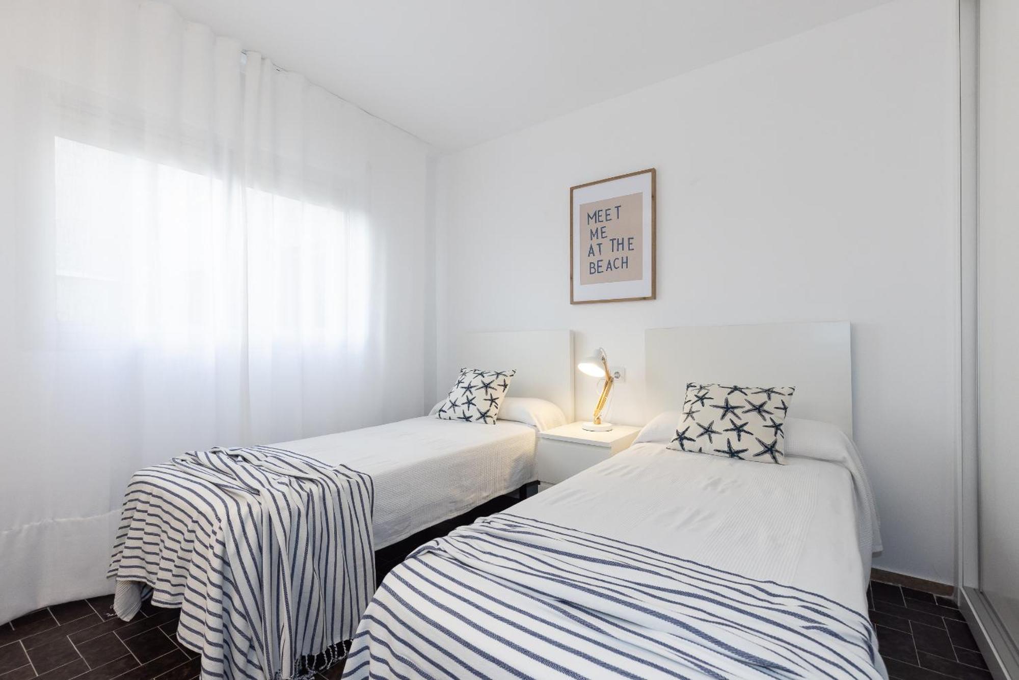 Uhc Dms Family Apartments Cambrils Exterior photo
